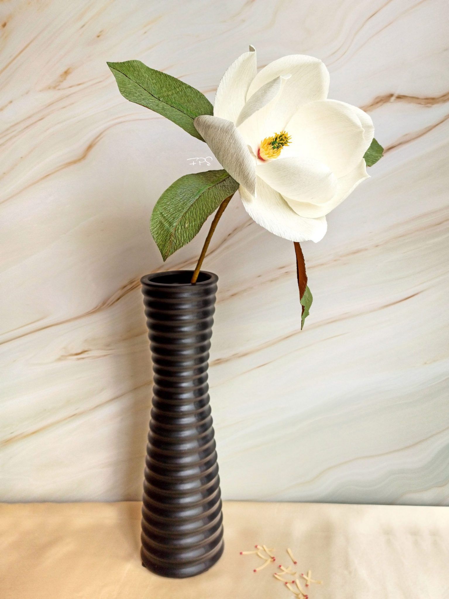 Set de 2 magnolias blancas de papel crepé para decorar