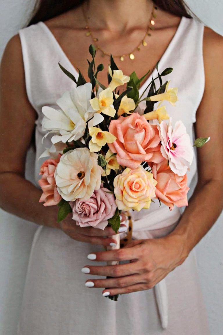 ramo de novia de flores de papel, ramo de flores de papel, flores de papel crepé, flores para siempre