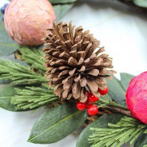 piña-papel-corona-navidad-flores-papel-piñas-flores-para-siempre-corona-adviento-personalizada