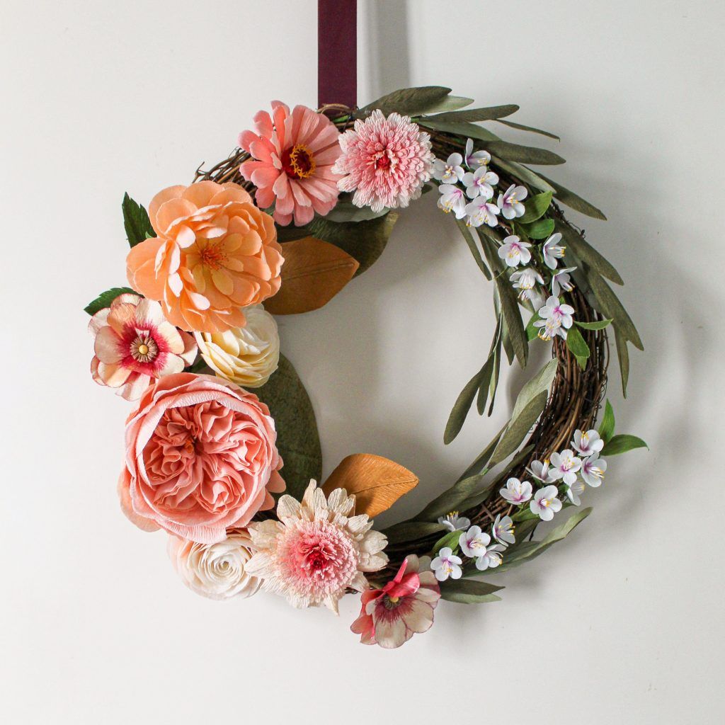 corona-flores-papel-puerta-flores-para-siempre