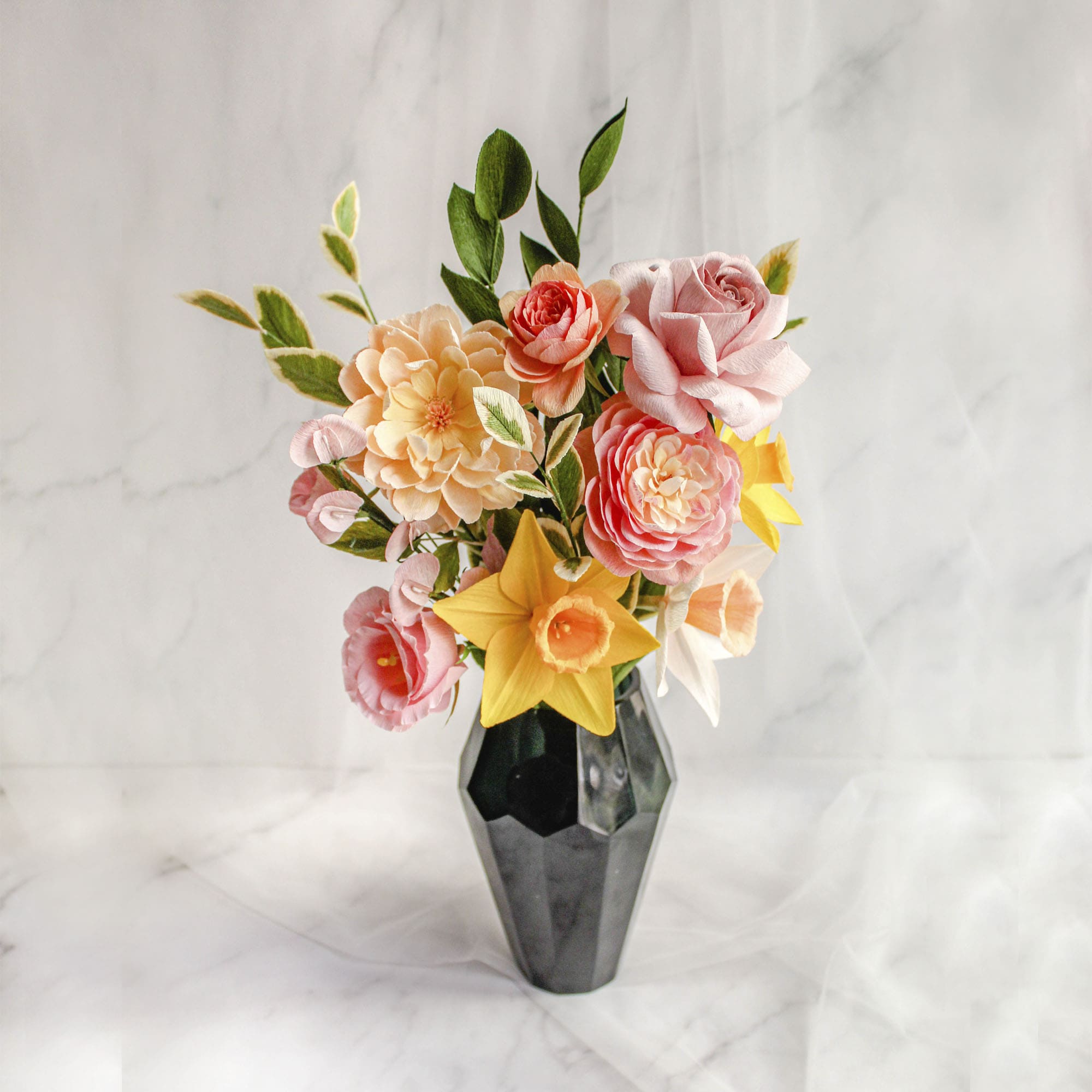 ramo de papel con flores de primavera