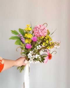 Cómo elegir un ramo de novia de papel perfecto para tu boda