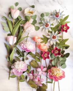 flores de papel realistas elaboradas artesanalmente